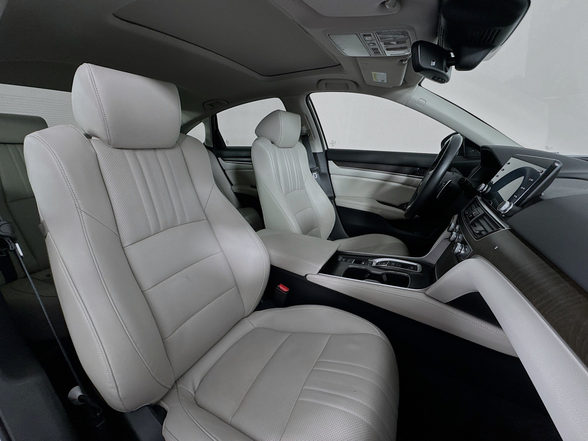 Certified 2019 Honda Accord Touring image 29