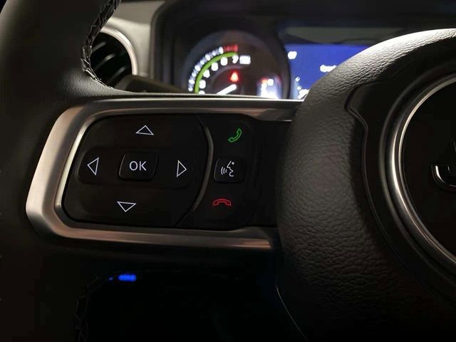 Used 2025 Jeep Wrangler Unlimited Sahara w/ Safety Group image 28