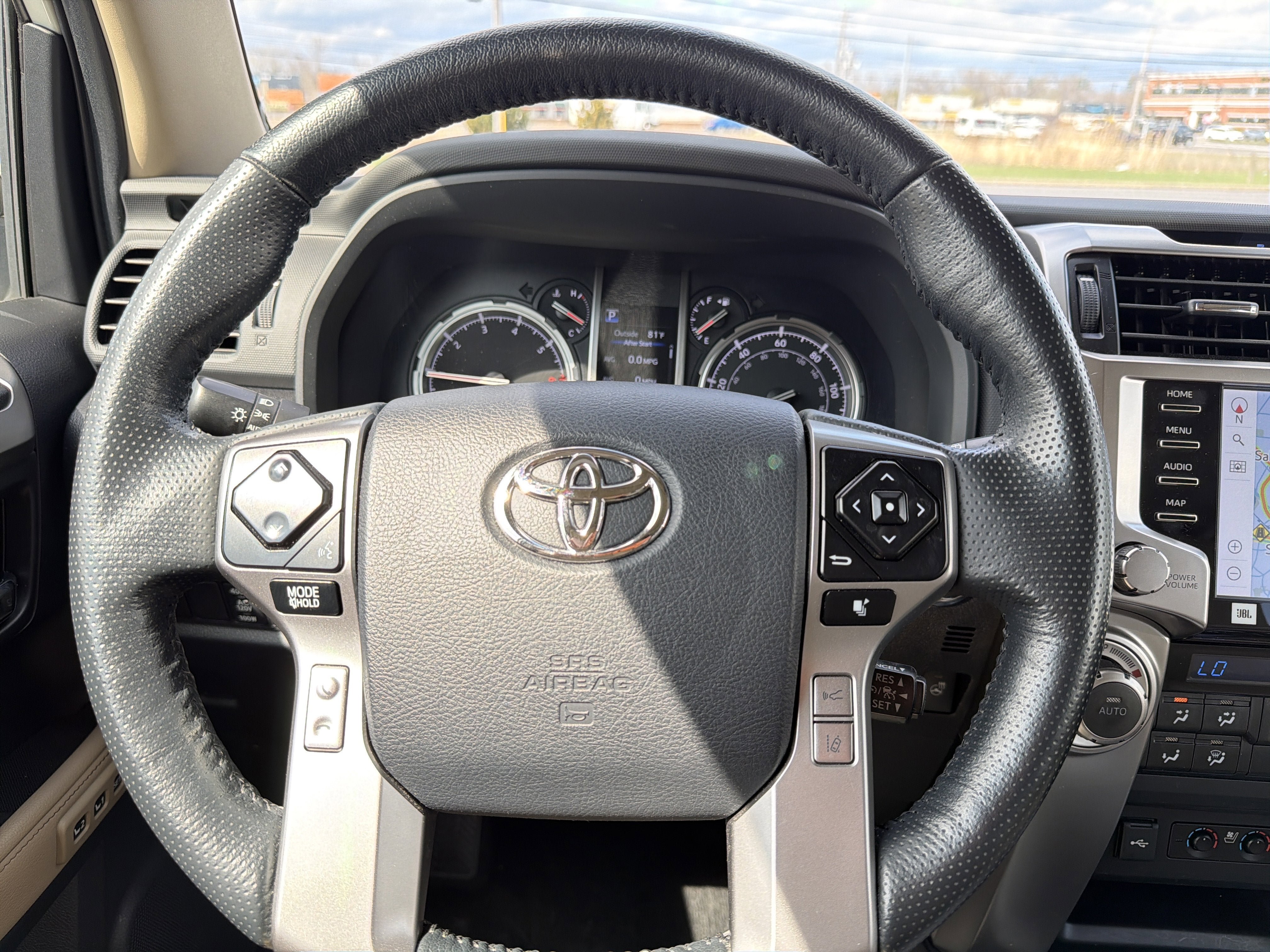 Used 2023 Toyota 4Runner Limited AWD/4WD image 14