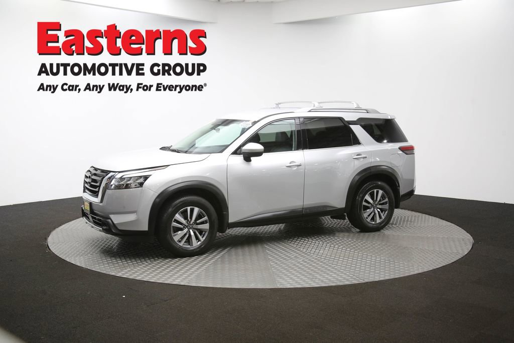 Used 2023 Nissan Pathfinder SL image 56