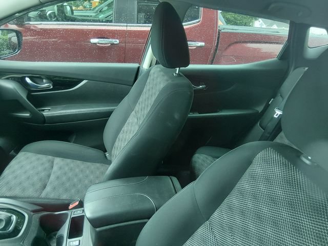Certified 2021 Nissan Rogue Sport SV FWD image 10