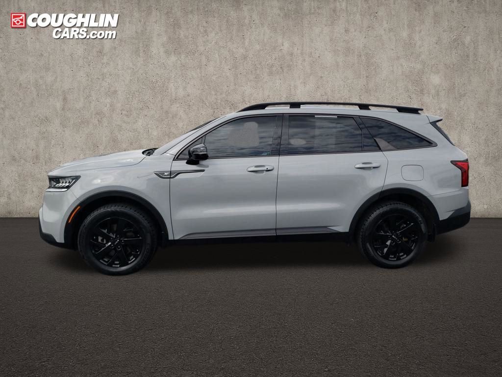 Used 2022 Kia Sorento S image 2