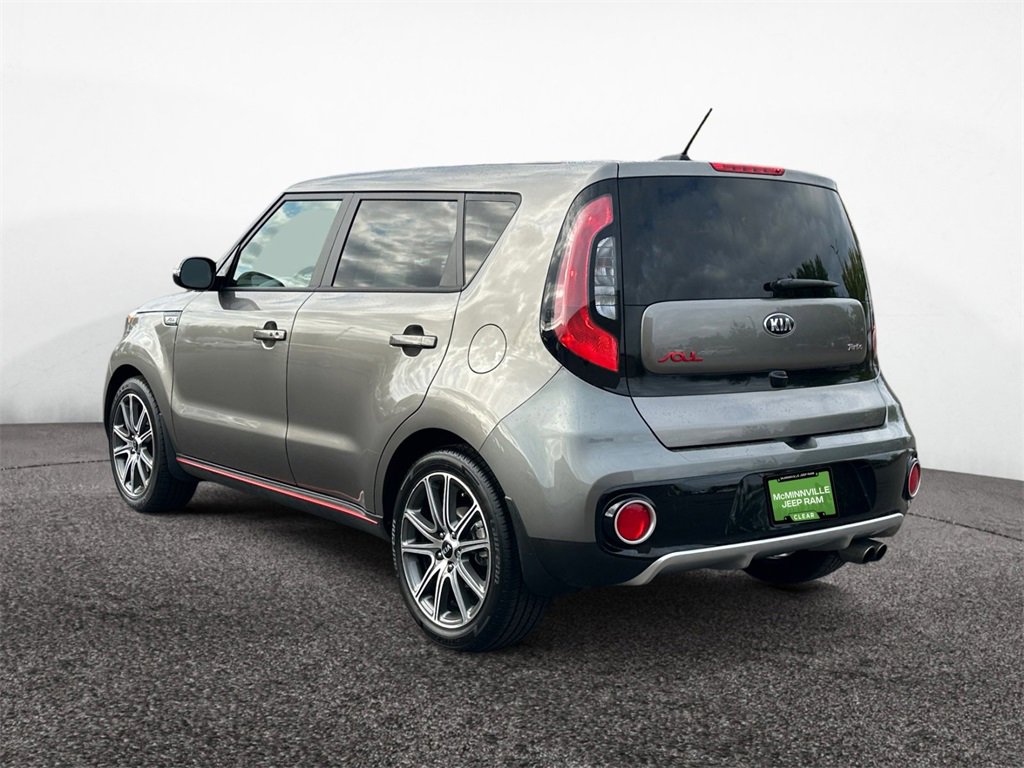Used 2019 Kia Soul ! image 3