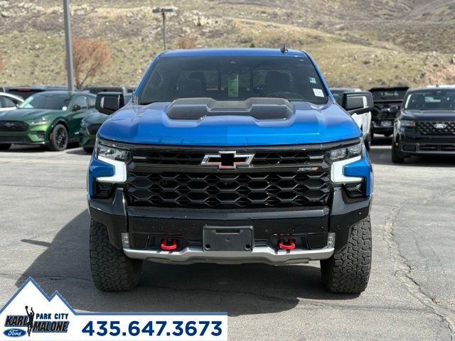 Used 2022 Chevrolet Silverado 1500 ZR2 image 9