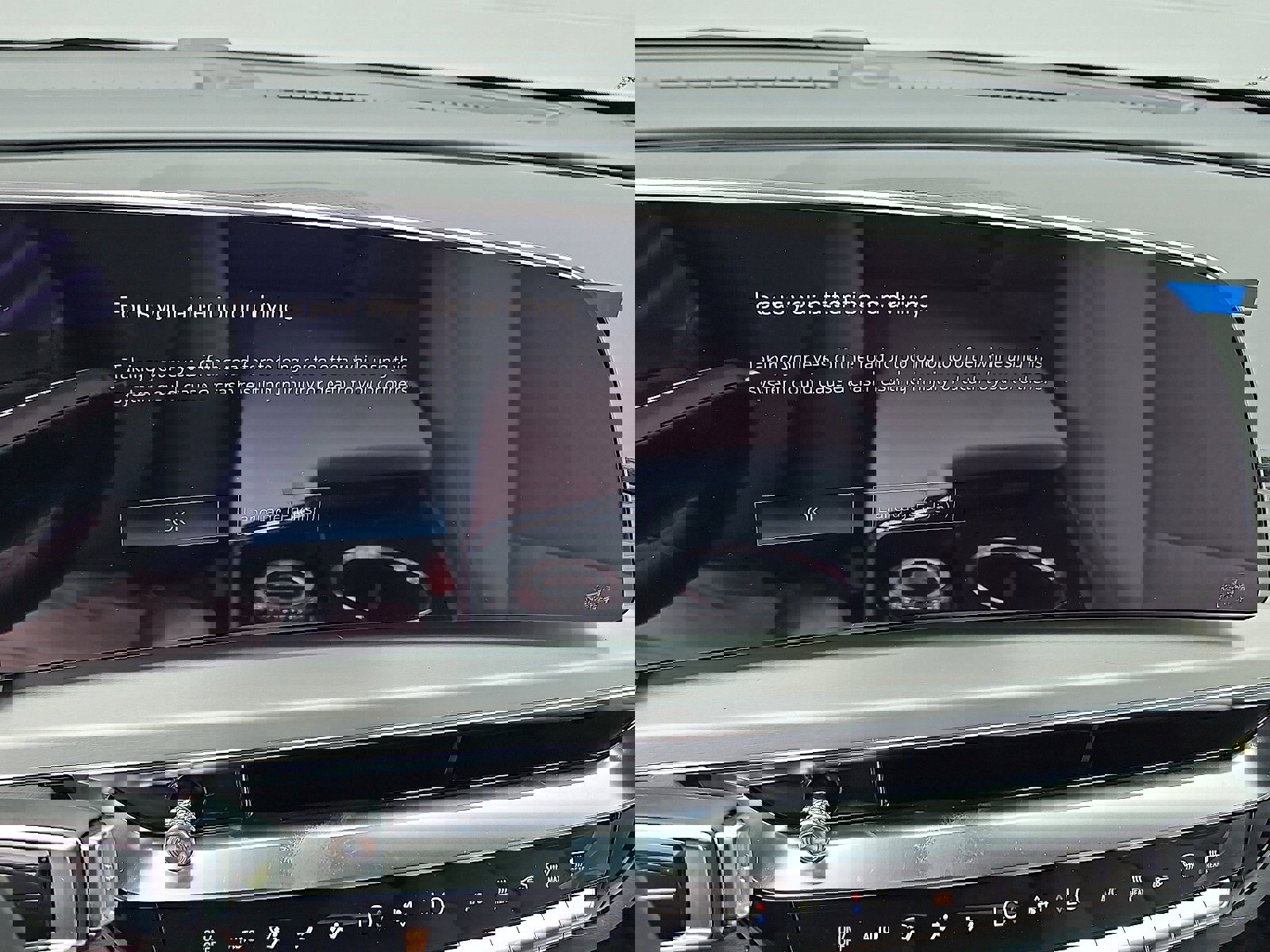 New 2025 Cadillac Lyriq Luxury image 18