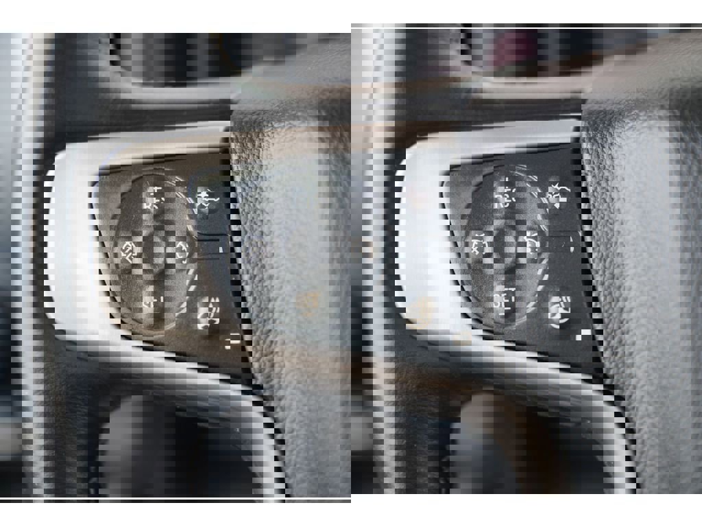 Used 2015 GMC Sierra 3500 Denali w/ Duramax Plus Package image 24