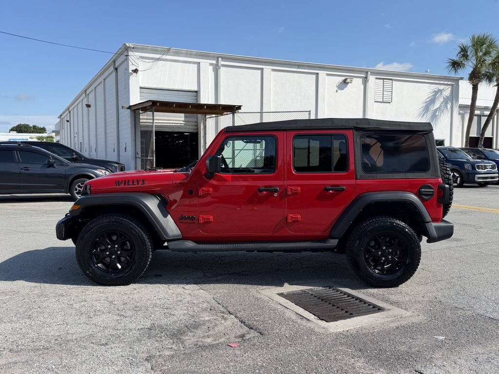 Used 2022 Jeep Wrangler Unlimited Sport AWD/4WD image 8