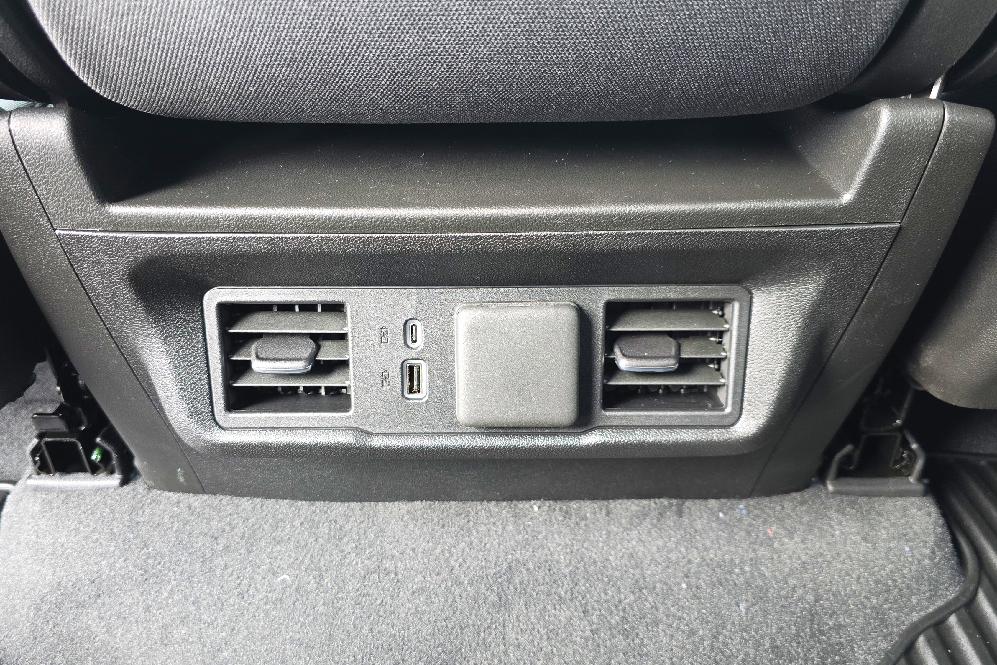 New 2026 GMC Sierra 1500 SLE w/ X31 Off-Road Package image 29