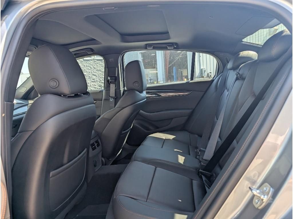 New 2026 Cadillac CT5 Sport w/ Technology Package AWD/4WD image 11