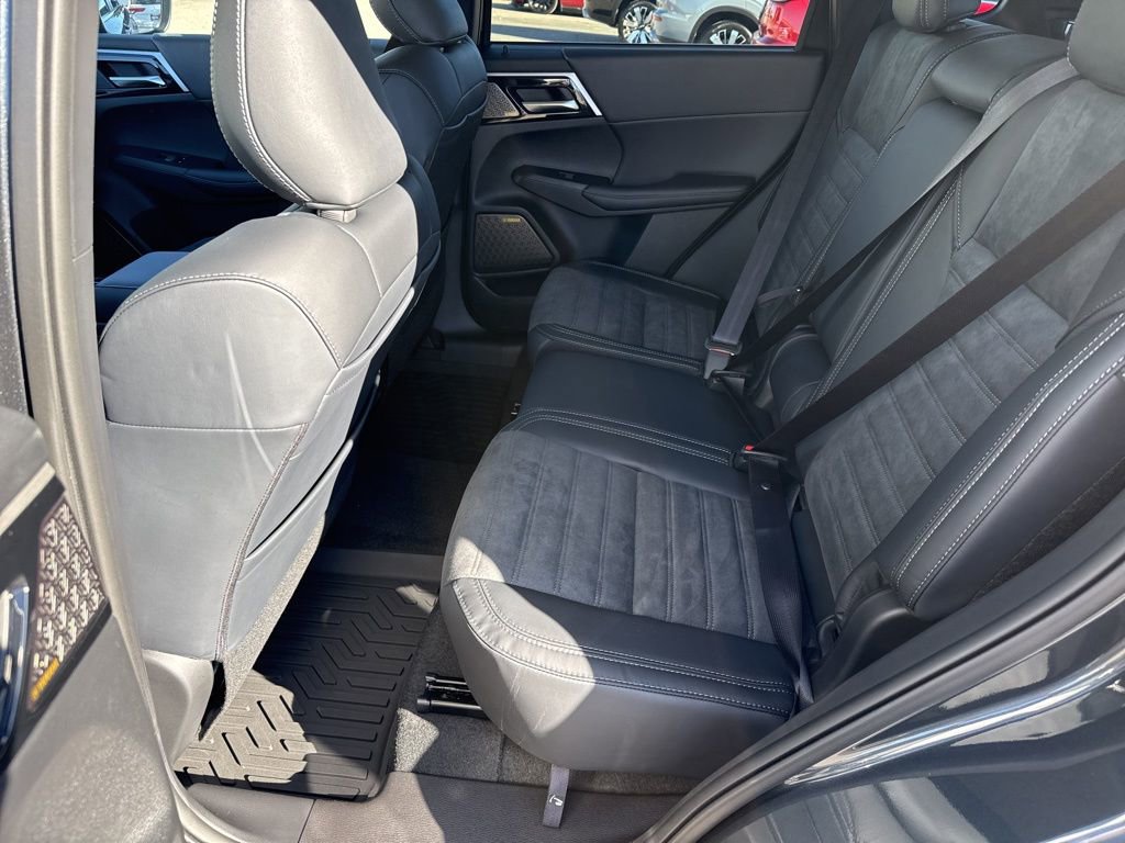New 2026 Mitsubishi Outlander SE FWD image 25