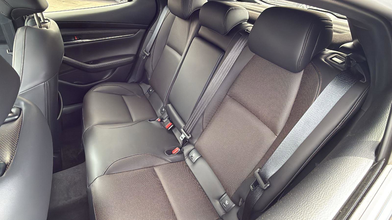 New 2026 MAZDA MAZDA3 2.5 S Hatchback w/ Premium Pkg FWD image 20