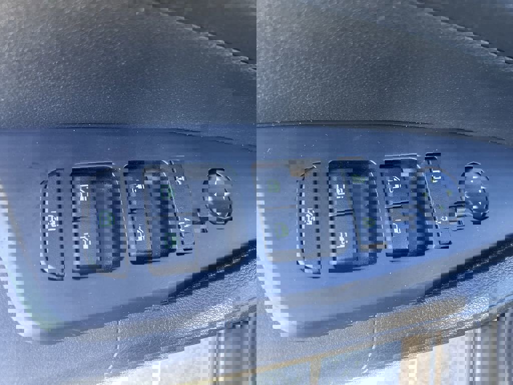 Certified 2023 Kia Sportage LX image 15