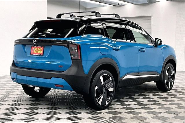 New 2026 Nissan Kicks SR w/ Cold Weather Package image 17