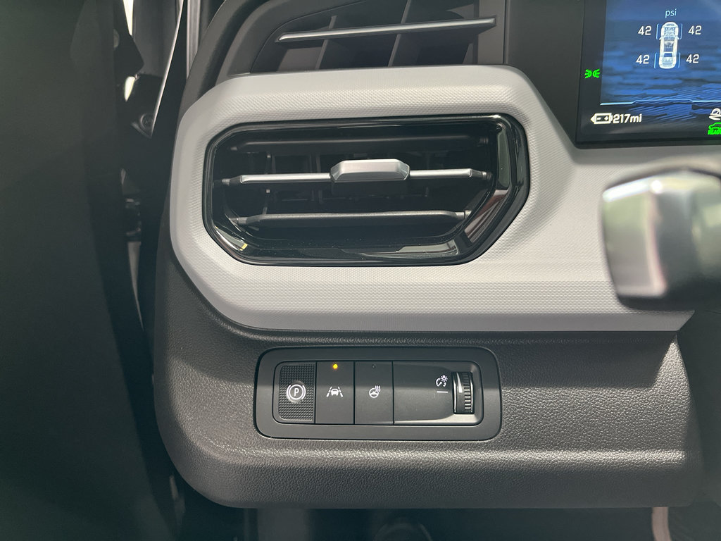 New 2027 Chevrolet Bolt LT FWD image 29