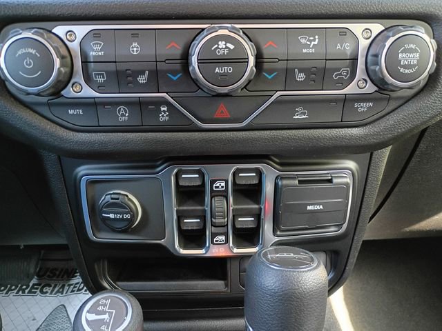 New 2026 Jeep Gladiator Sport AWD/4WD image 16