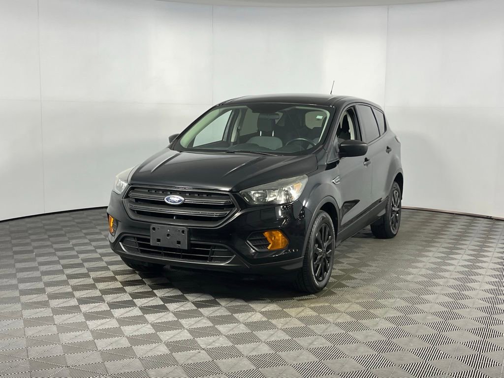 Used 2018 Ford Escape S image 3