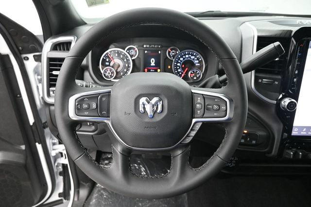 New 2026 RAM 3500 Big Horn AWD/4WD image 27