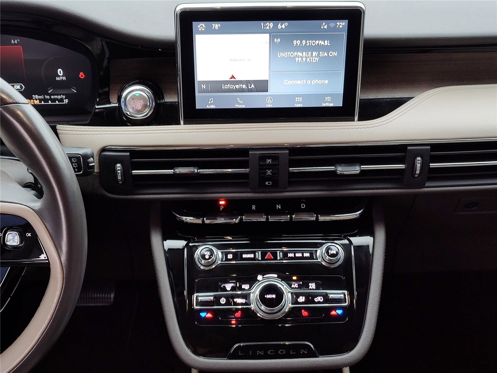 Used 2022 Lincoln Corsair Reserve image 19