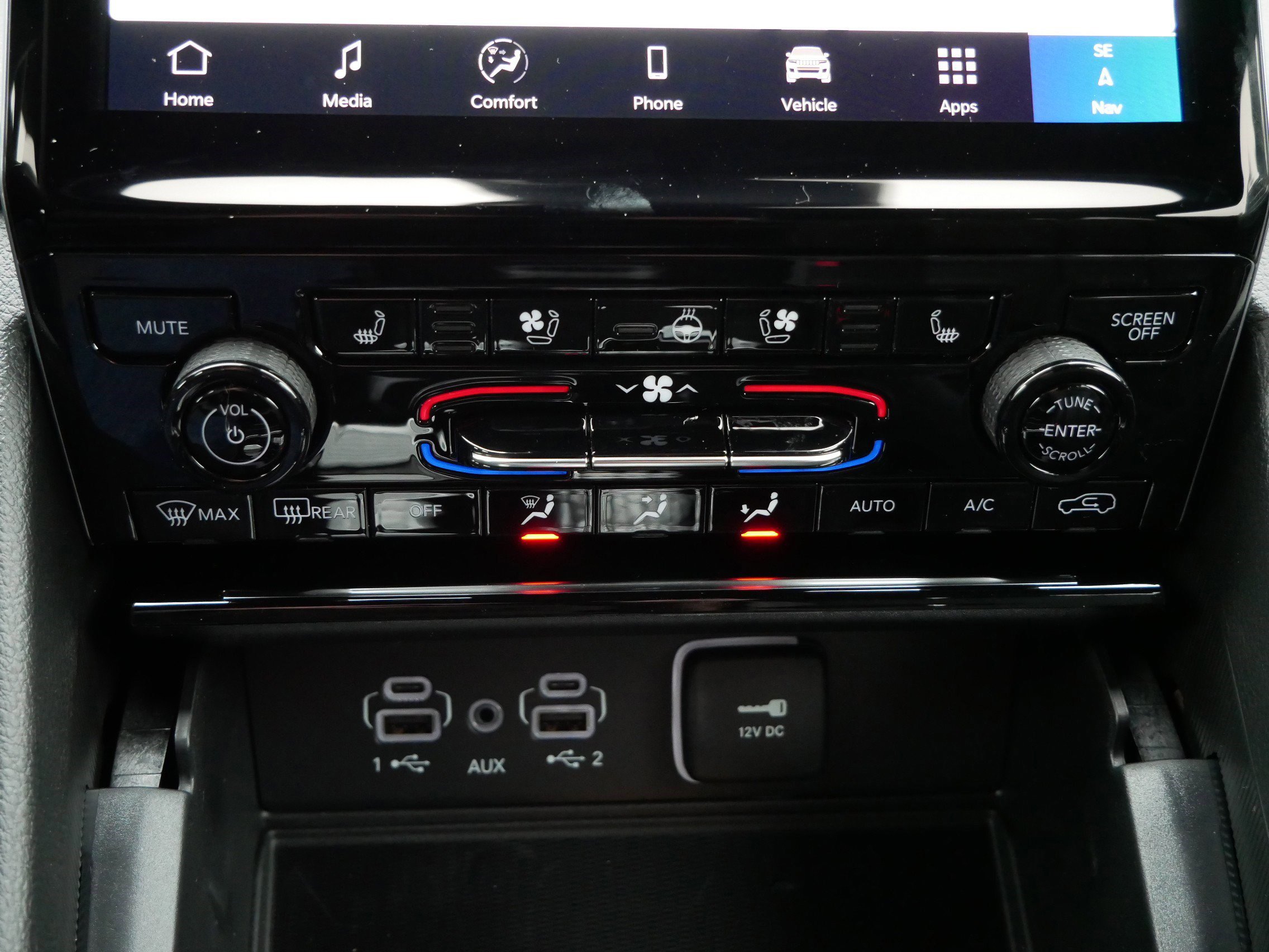 New 2025 Jeep Grand Cherokee Limited w/ Luxury Tech Group II image 18