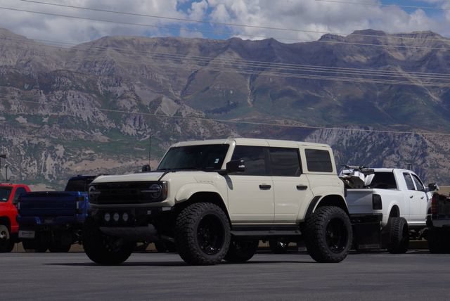 Used 2025 Ford Bronco Raptor AWD/4WD image 5