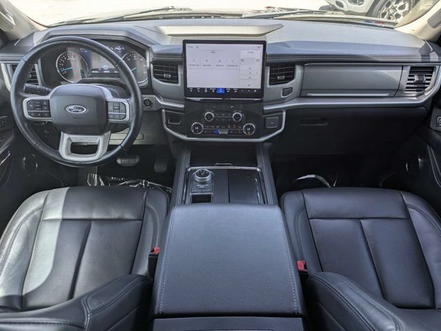 Used 2022 Ford Expedition XLT RWD image 17