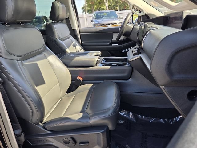 Certified 2025 Ford Expedition Active AWD/4WD image 20