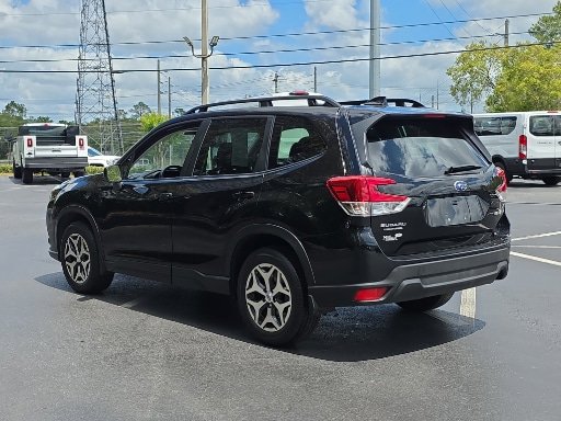 Used 2023 Subaru Forester Premium AWD/4WD image 13