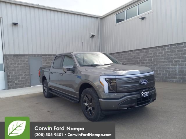 New 2025 Ford F150 Lightning Lariat