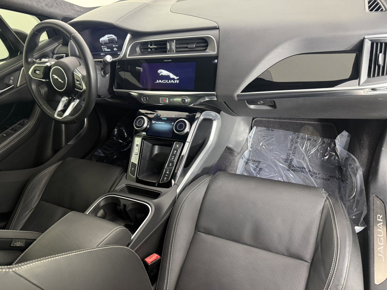 Used 2020 Jaguar I-PACE HSE image 11
