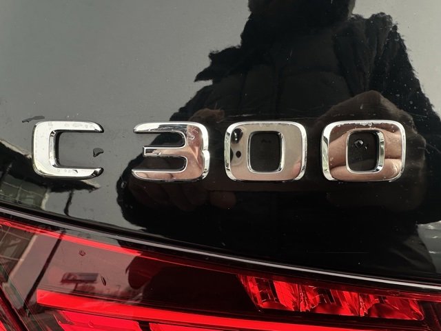 Used 2023 Mercedes-Benz C 300 4MATIC Sedan image 9