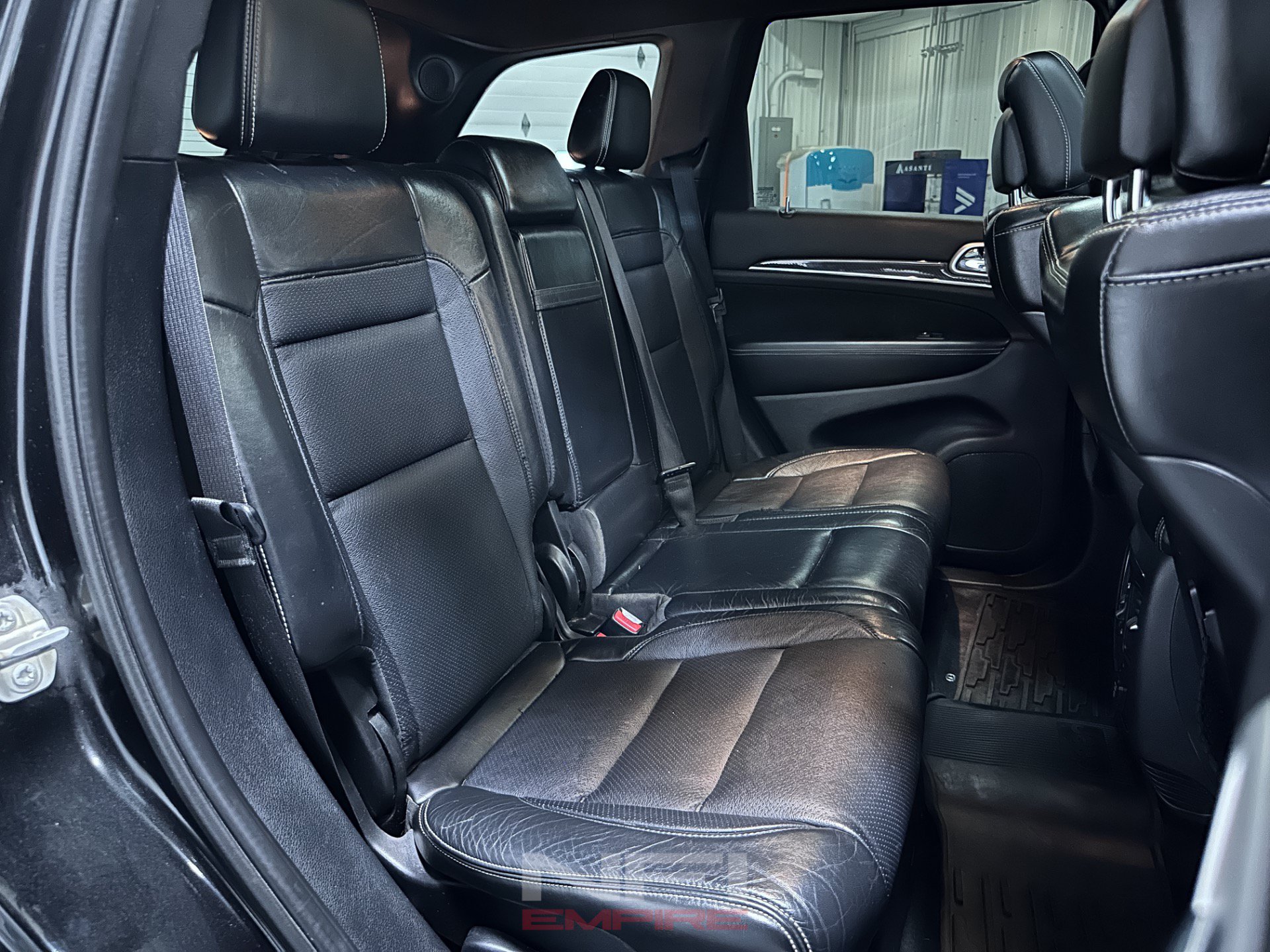 Used 2016 Jeep Grand Cherokee SRT AWD/4WD image 46