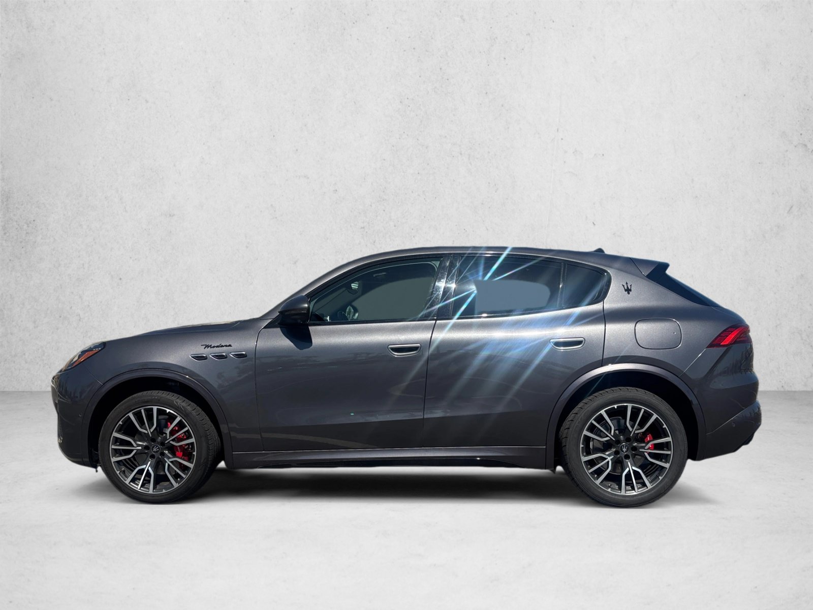 Used 2023 Maserati Grecale Modena AWD/4WD image 8