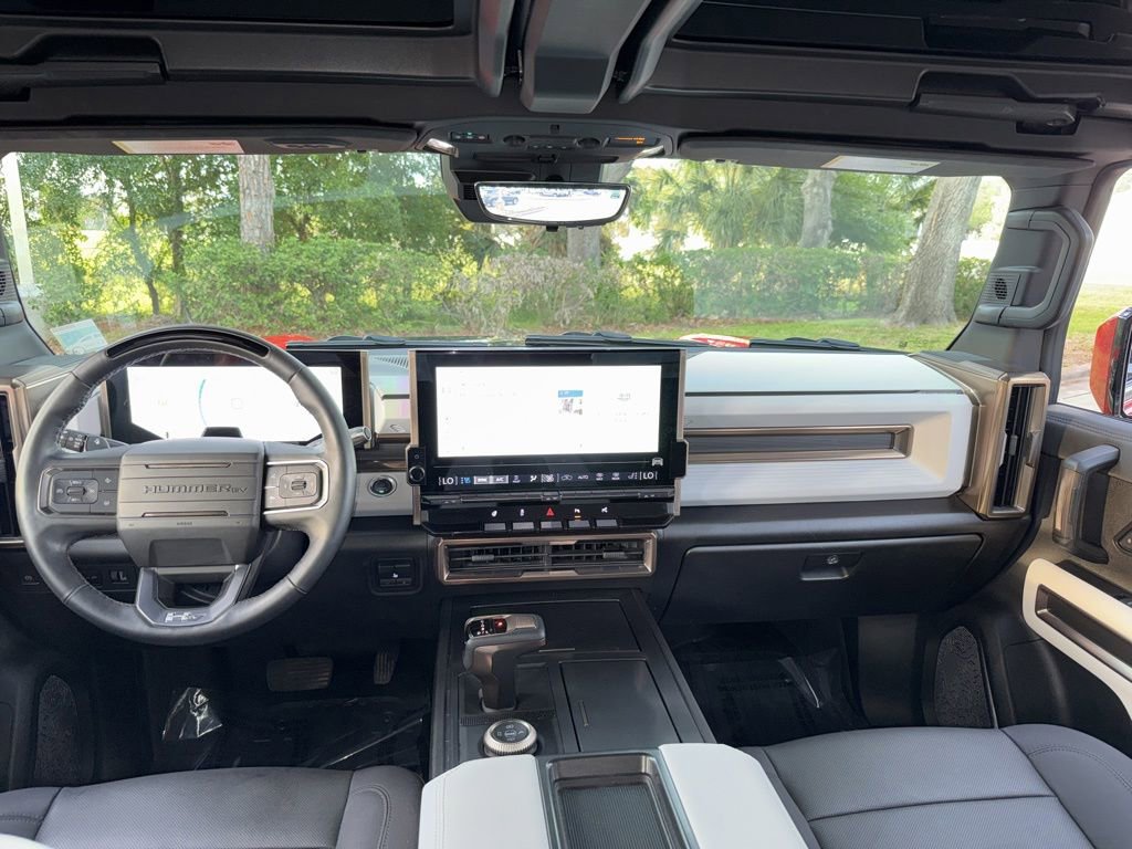 Used 2025 GMC Hummer EV 3X w/ LPO, Dark Essentials Package AWD/4WD image 18