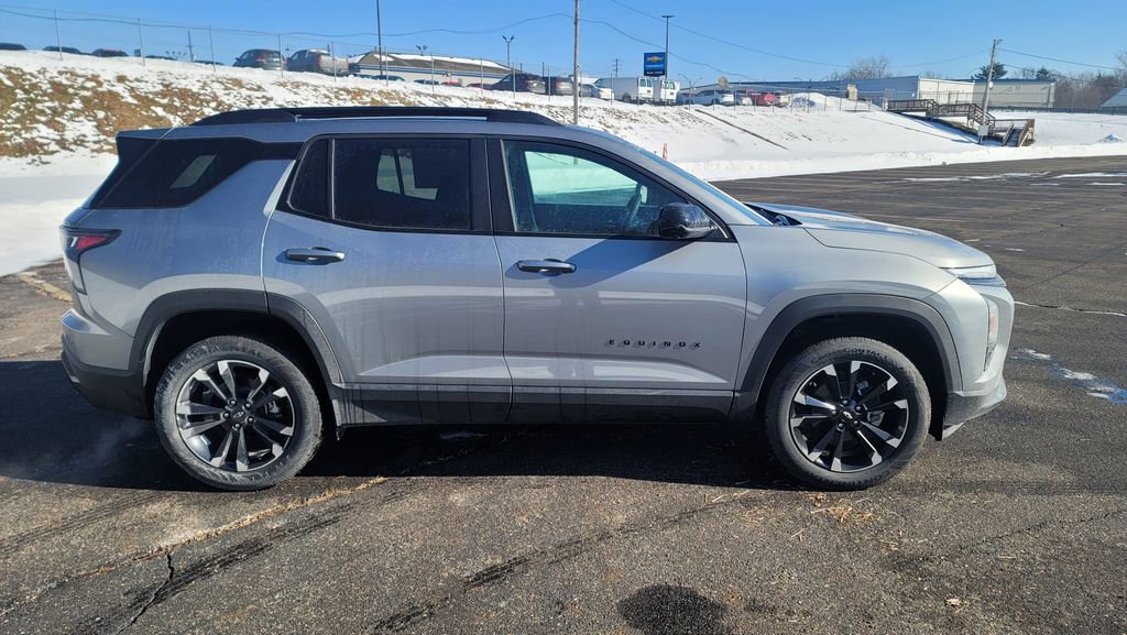 New 2026 Chevrolet Equinox RS w/ Convenience Package III image 14