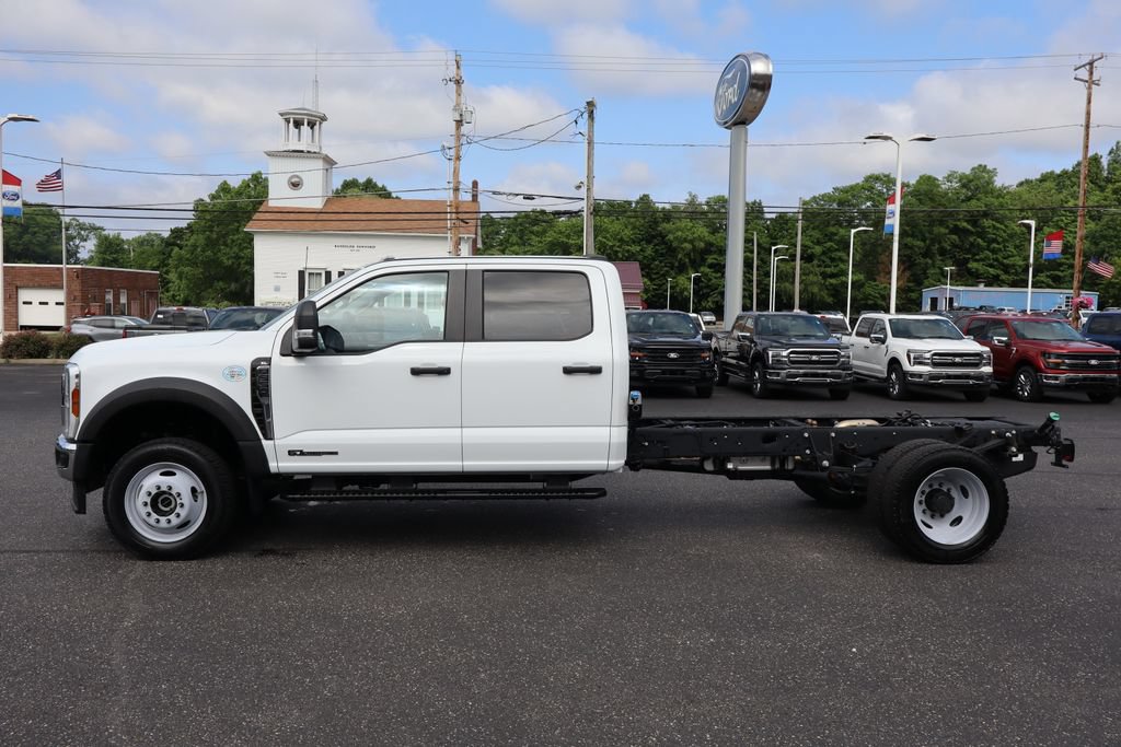 Used 2025 Ford F550 4x4 Crew Cab Super Duty image 14
