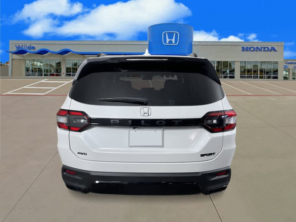 New 2026 Honda Pilot Sport image 4
