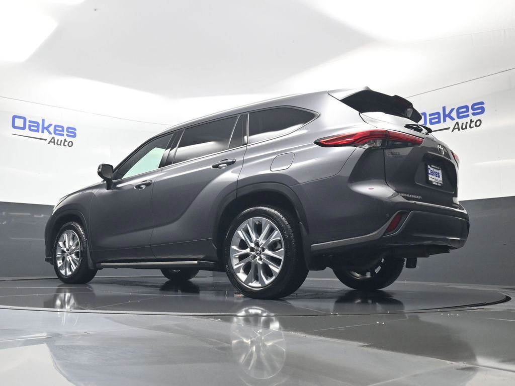 Used 2022 Toyota Highlander Limited image 48