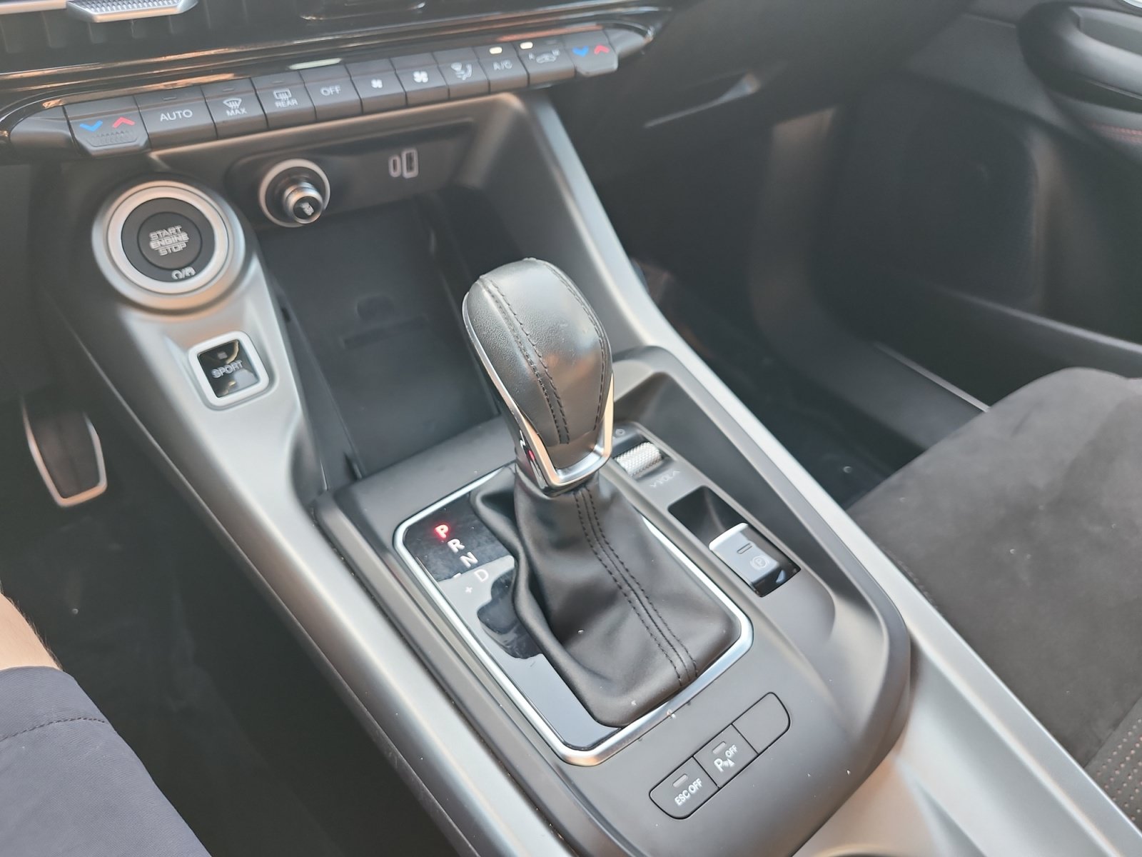 Used 2024 Dodge Hornet R/T Plus AWD/4WD image 24