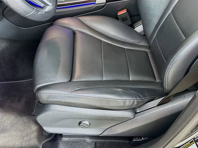 Used 2021 Mercedes-Benz GLC 300 image 23