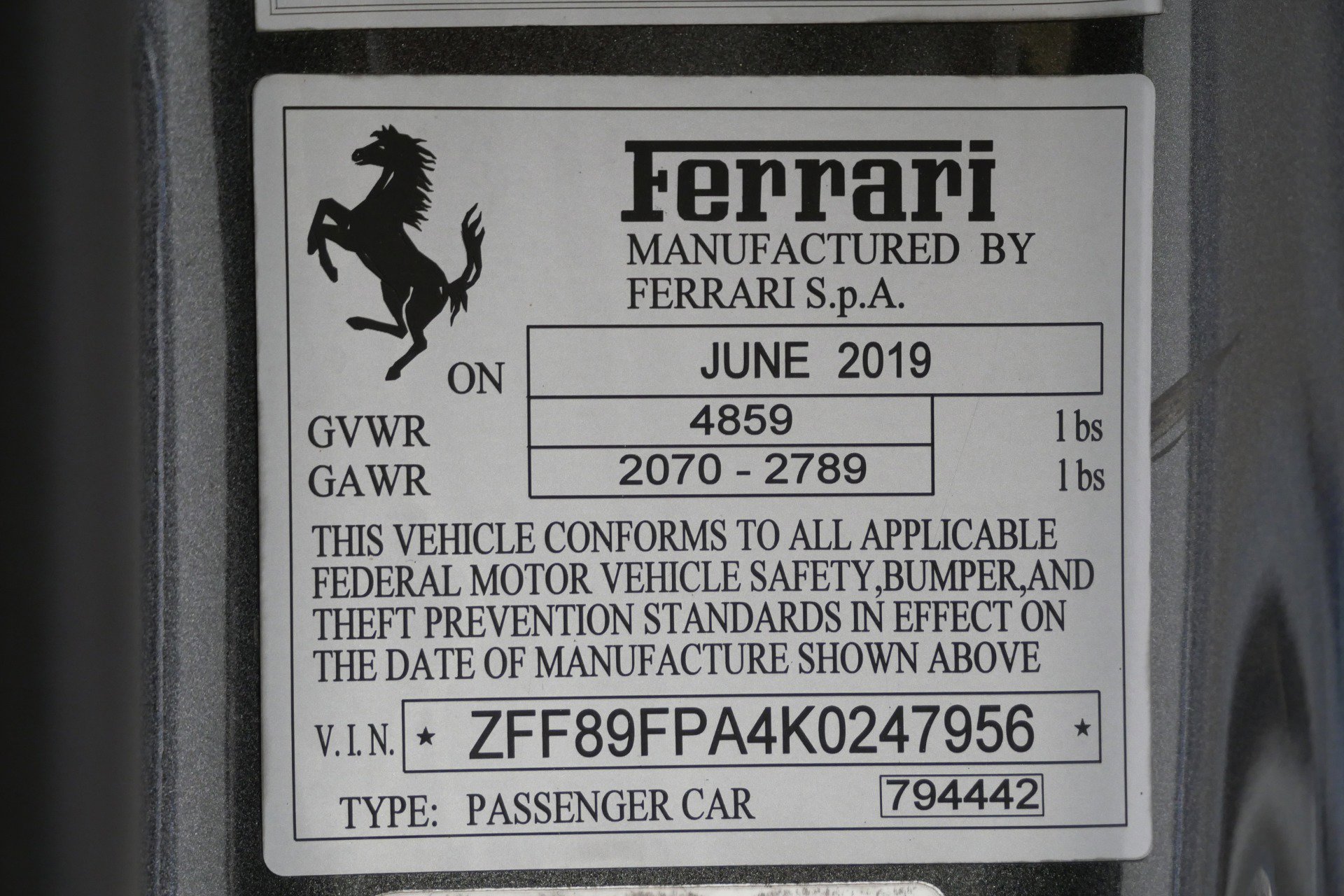 Used 2019 Ferrari Portofino RWD image 20
