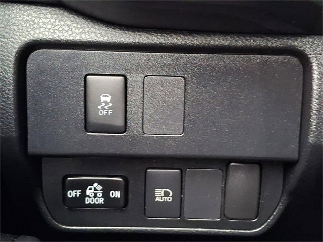Used 2021 Toyota Tacoma SR image 22