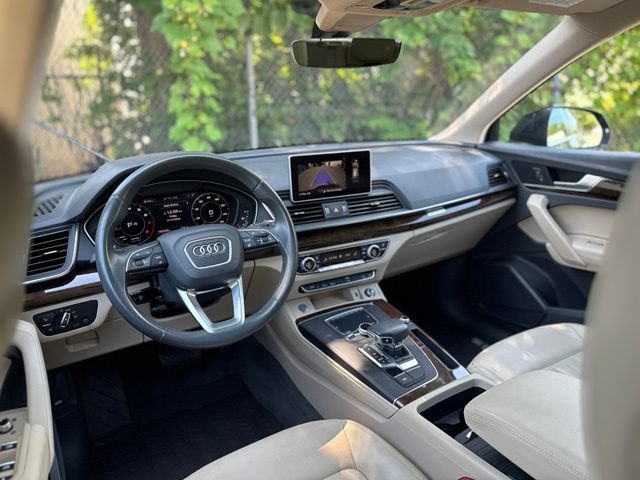 Used 2020 Audi Q5 2.0T Premium Plus AWD/4WD image 16