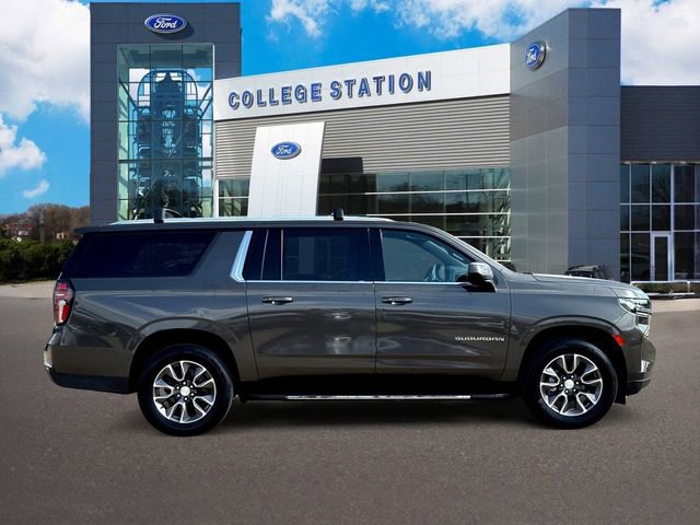 Used 2021 Chevrolet Suburban LT image 5