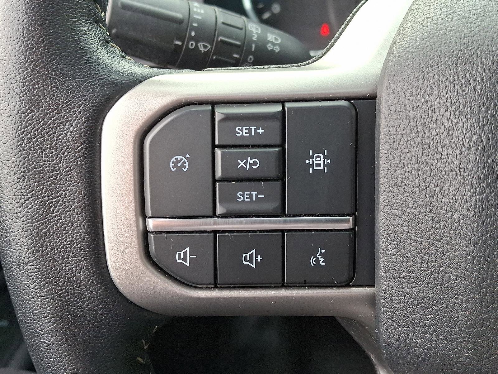 Used 2023 Ford Expedition Max XLT image 23