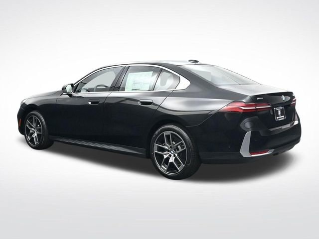 New 2026 BMW 530i xDrive w/ Premium Package image 7