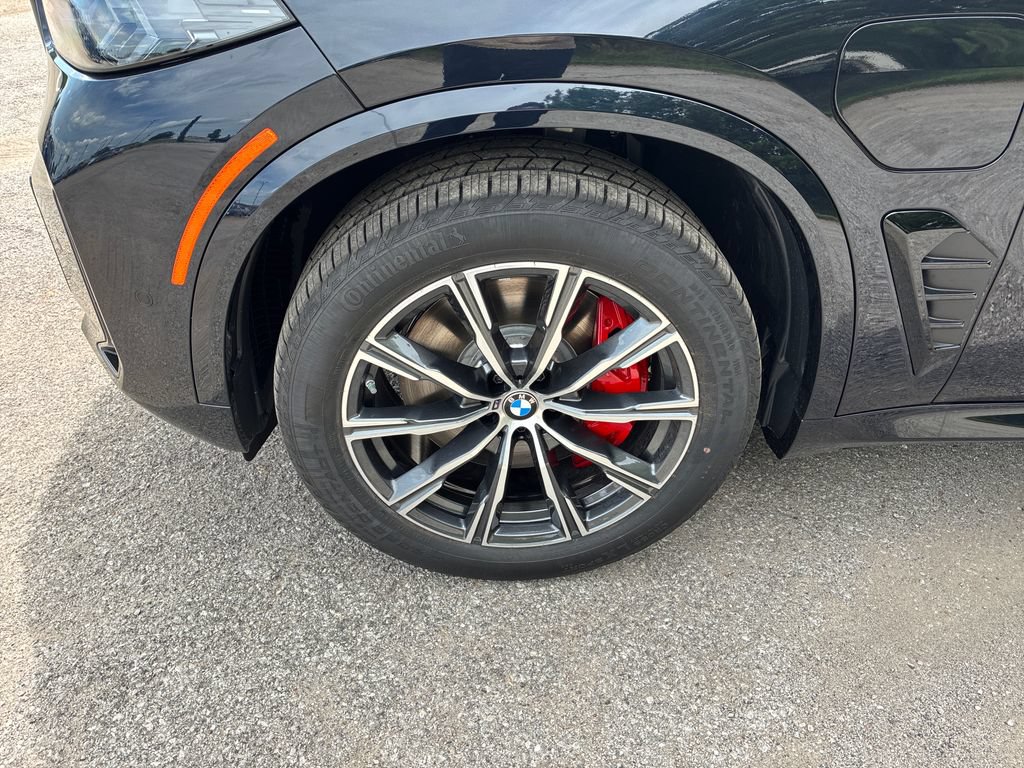 New 2026 BMW X5 xDrive50e w/ M Sport Package AWD/4WD image 9