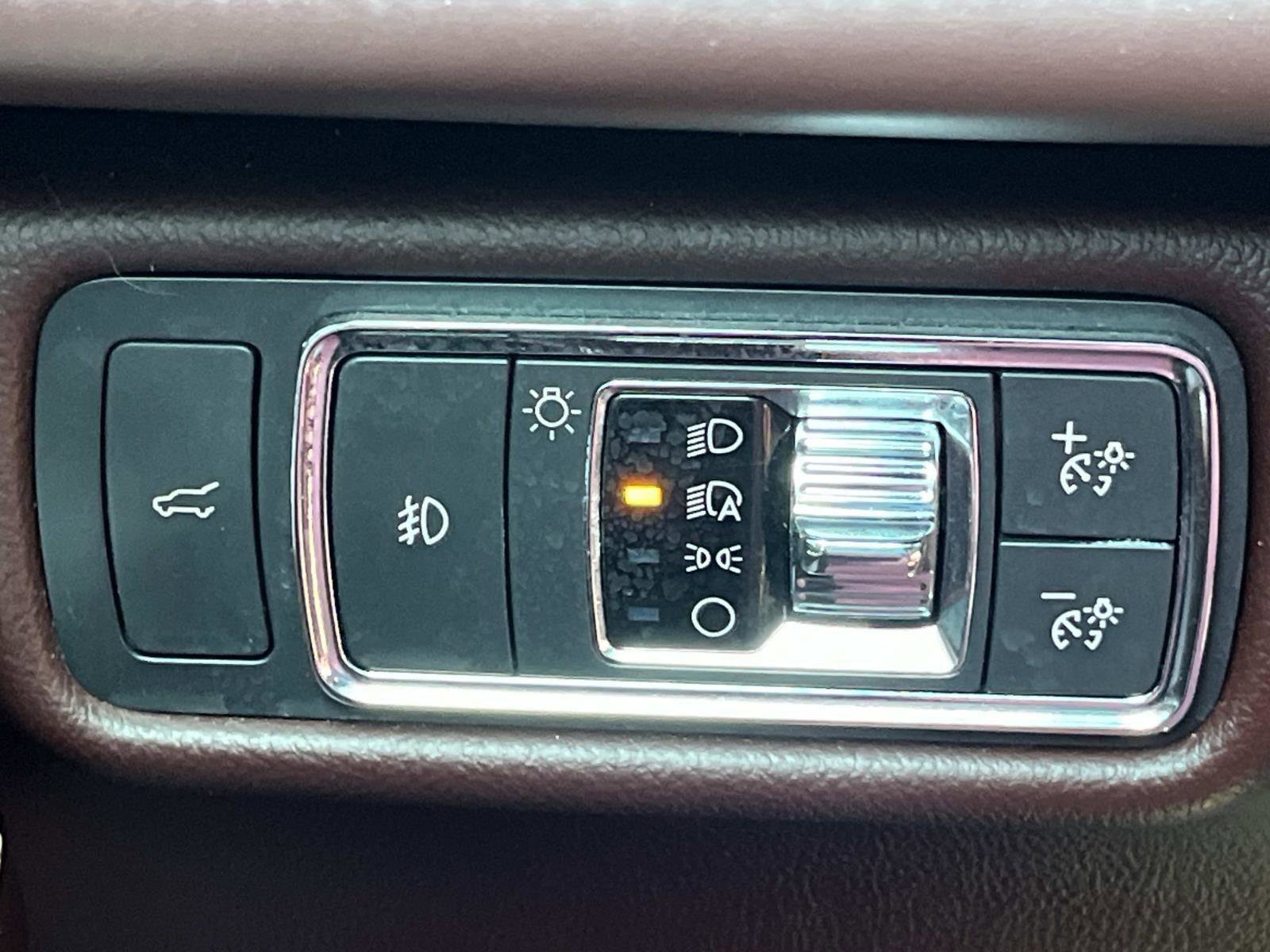 Used 2020 Lincoln Aviator Black Label w/ Dynamic Handling Package AWD/4WD image 28