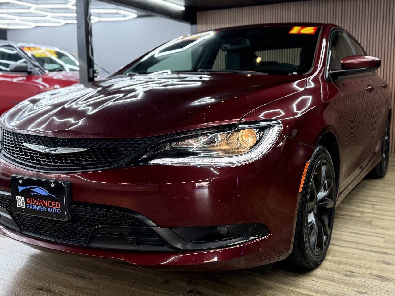 Used 2016 Chrysler 200 S w/ Comfort Group AWD/4WD image 21