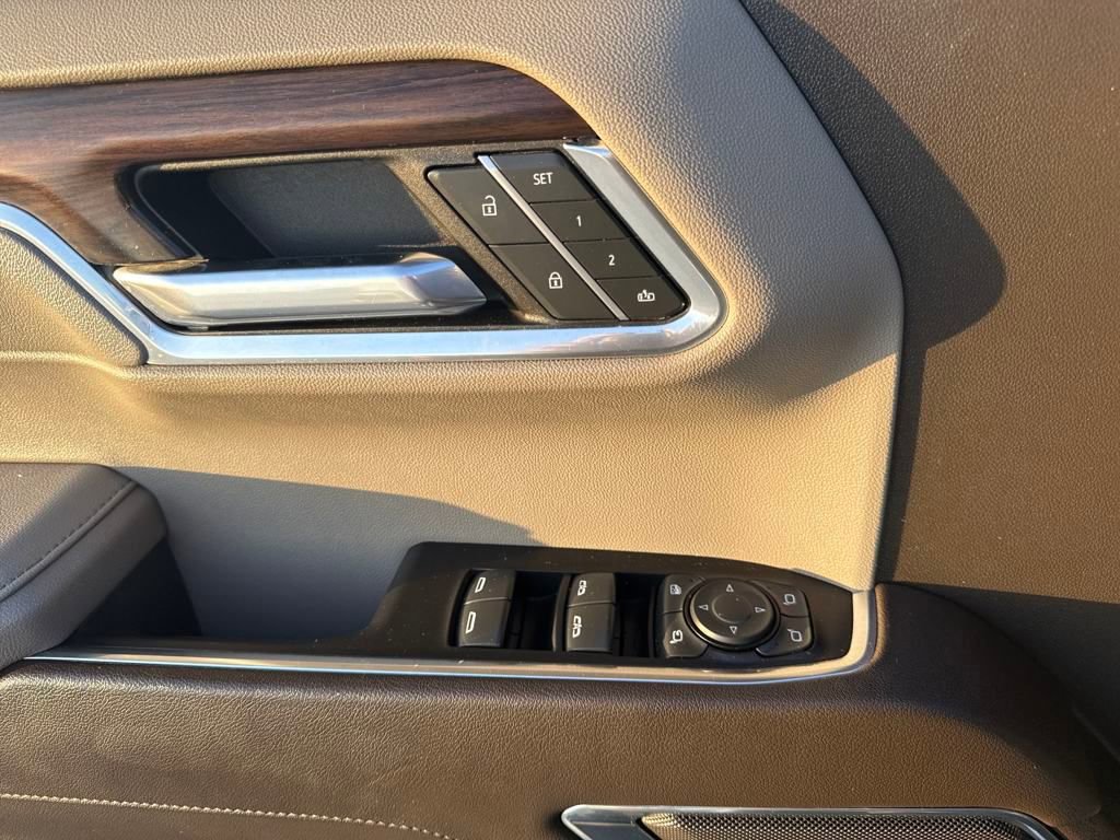 Used 2023 GMC Sierra 1500 SLT image 15