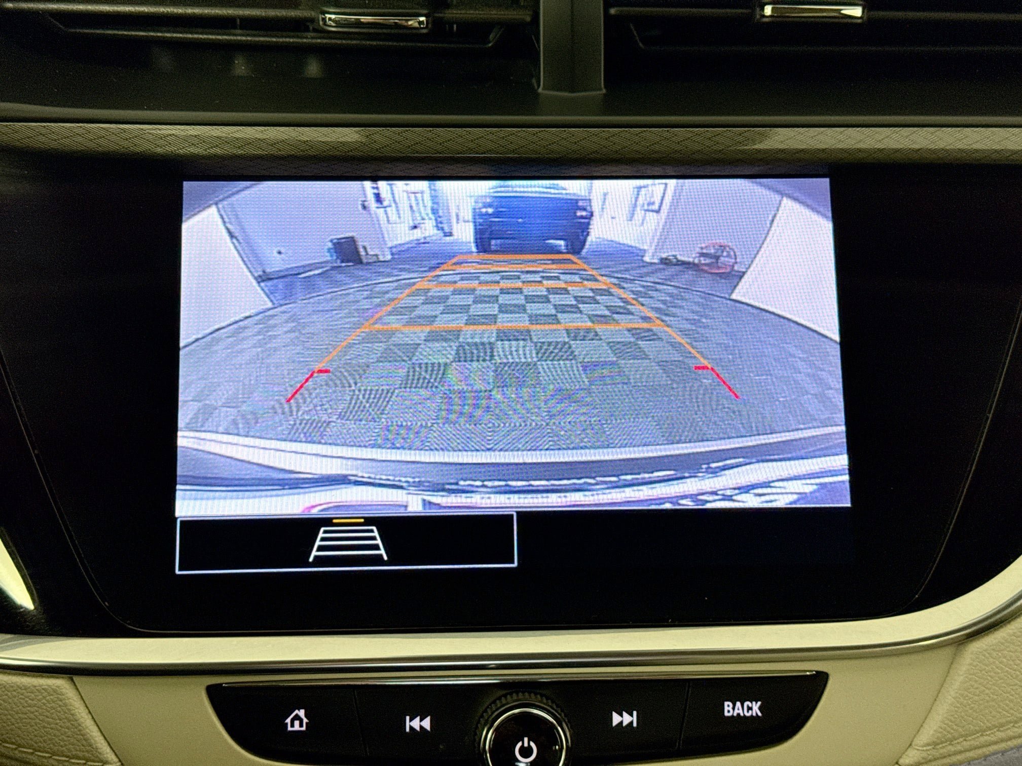 Used 2023 Buick Encore GX Preferred w/ Cold Weather Comfort Package FWD image 25